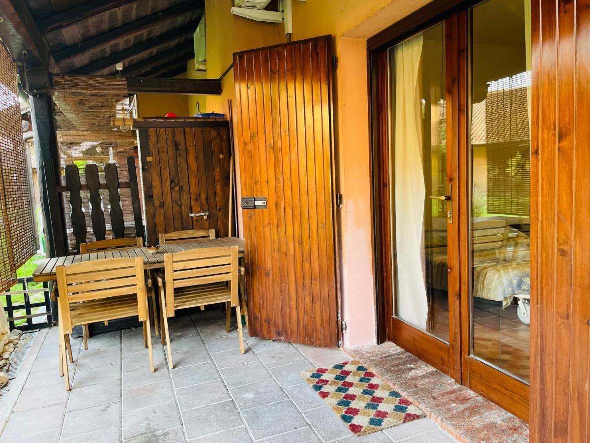 Апартаменты Borgo Del Nibbio Porto Levante Экстерьер фото